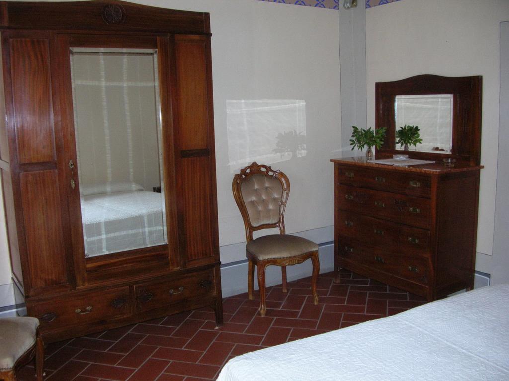 Borgo Vecchio Hotel Montalcino Cameră foto
